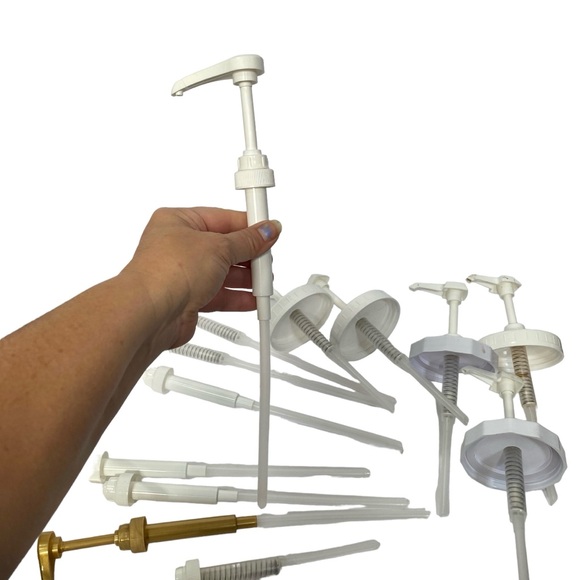 Restaurant Cafe Lot of 13 Syrup Condiment Pumps - Two sizes - Picture 3 of 4